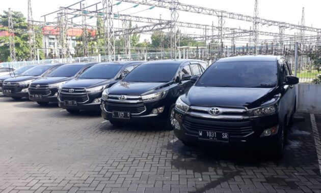 top 16+ rekomendasi rental mobil sidoarjo jawa timur dengan harga murah, simak daftar berikut ini