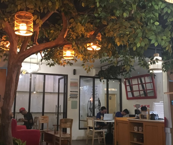 cafe cozy di menteng, cafe di menteng, cafe hits di menteng, coffee shop di menteng, kafe di menteng, kedai kopi di menteng, tempat hits di menteng, tempat kongkow di menteng, tempat ngopi di menteng, tempat nongkrong di menteng, top 17+ cafe di menteng paling hits & asyik, tempat nongkrong yang cozy