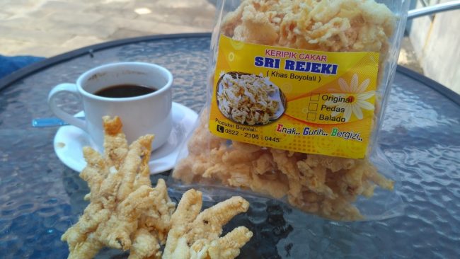 buah tangan khas boyolali, cemilan khas boyolali, khas boyolali, makanan khas boyolali, oleh-oleh khas boyolali, panganan khas boyolali, top 17+ oleh-oleh khas boyolali yang legend wajib dibawa pulang!