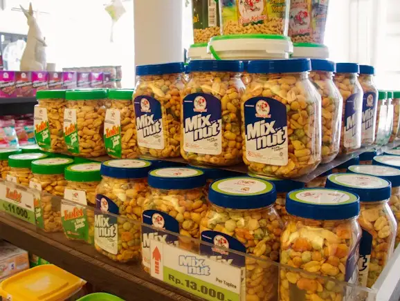 buah tangan khas pati, cemilan khas pati, cinderamata khas pati, jajanan khas pati, makanan khas pati, minuman khas pati, oleh-oleh khas pati, souvenir khas pati, top 17+ oleh-oleh khas pati paling legendaris, makanan, souvenir, cemilan dll