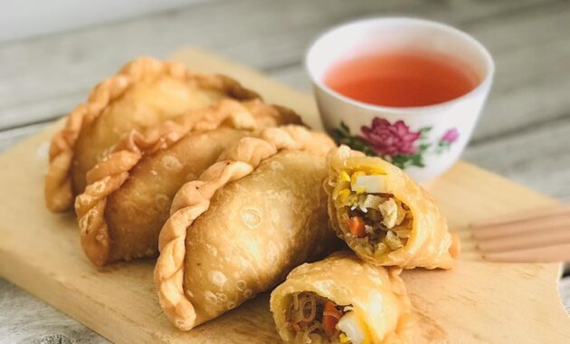 Top 17+ Referensi Jajanan dan Kue Khas Daerah Makassar Yang Enak dan Lezat Ini Wajib Dicoba!