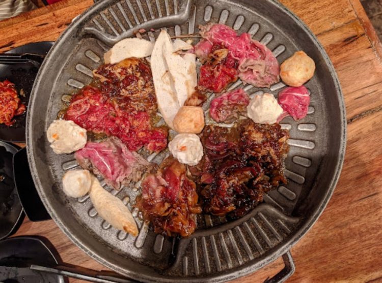 all you can eat di jogja, all you can eat jogja, cafe all you can eat di jogja, resto all you can eat di jogja, restoran all you can eat di jogja, rumah makan all you can eat jogja, tempat makan all you can eat jogja, tempat makan di jogja, top 17+ restoran all you can eat di jogja terbaik, menu premium murah!