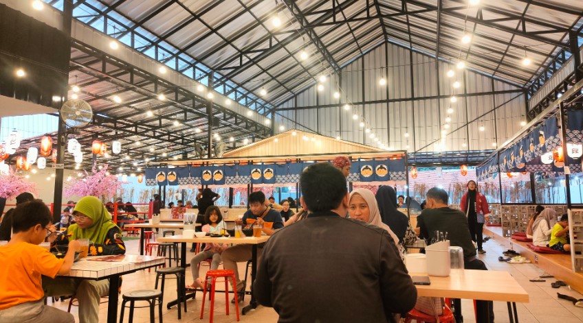 cafe di duren sawit, resto di duren sawit, restoran di duren sawit, rumah makan di duren sawit, tempat makan di duren sawit, tempat makan enak di duren sawit, top 17+ tempat makan enak di duren sawit yang menyajikan menu spesial