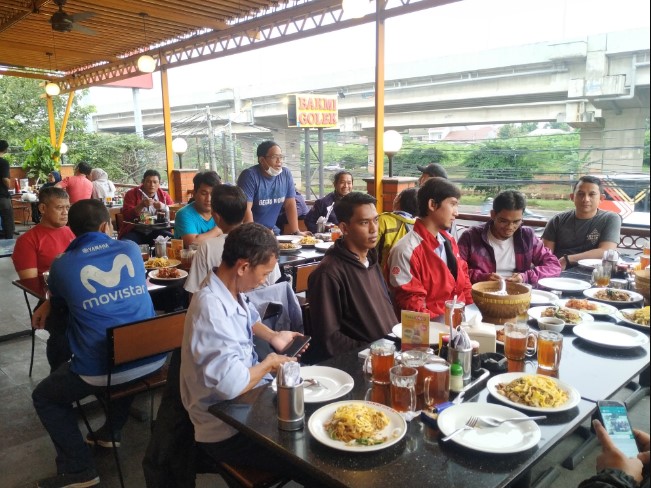 cafe di duren sawit, resto di duren sawit, restoran di duren sawit, rumah makan di duren sawit, tempat makan di duren sawit, tempat makan enak di duren sawit, top 17+ tempat makan enak di duren sawit yang menyajikan menu spesial