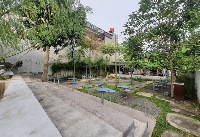cafe di duren sawit, resto di duren sawit, restoran di duren sawit, rumah makan di duren sawit, tempat makan di duren sawit, tempat makan enak di duren sawit, top 17+ tempat makan enak di duren sawit yang menyajikan menu spesial