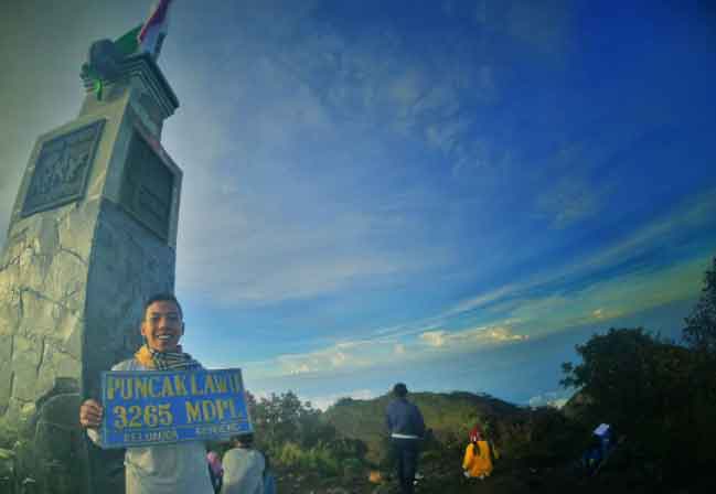 gunung di jawa tengah, gunung pemula mendaki di jawa tengah, gunung terindah di jawa tengah, top 18+ gunung terindah & terbaik di jawa tengah, pendaki wajib taklukkan!