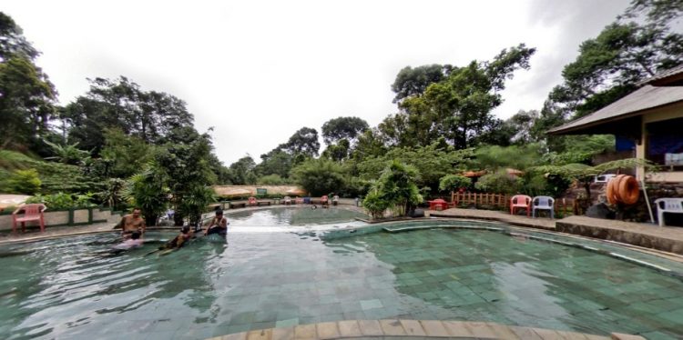 kolam renang alami di subang, kolam renang di subang, tempat bermain air di subang, tempat liburan di subang, tempat rekreasi di subang, tempat wisata di subang, waterboom di subang, waterpark di subang, wisata di subang, top 18+ kolam renang di subang terbaik & terluas, fasilitas lengkap!