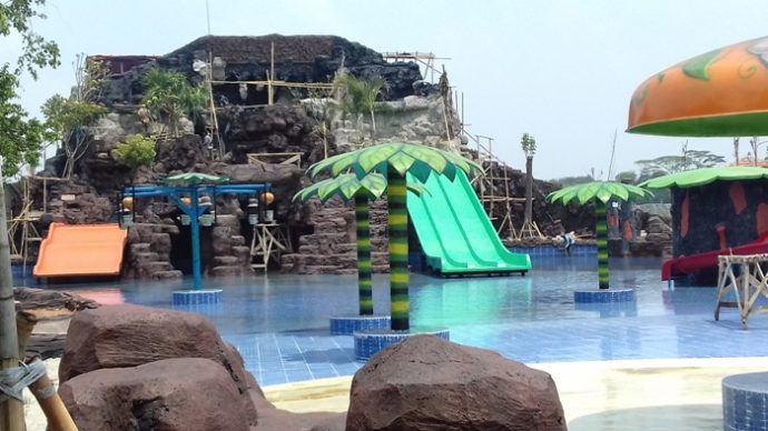 kolam renang alami di subang, kolam renang di subang, tempat bermain air di subang, tempat liburan di subang, tempat rekreasi di subang, tempat wisata di subang, waterboom di subang, waterpark di subang, wisata di subang, top 18+ kolam renang di subang terbaik & terluas, fasilitas lengkap!
