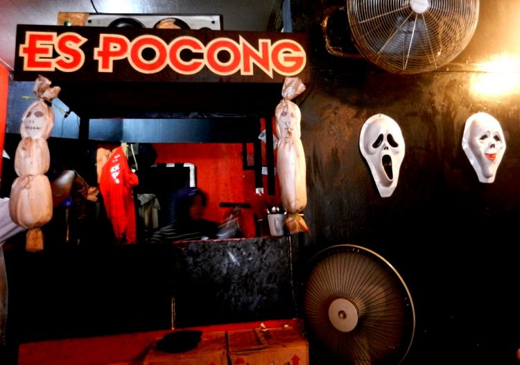 cafe di depok, depok, kuliner di depok, kuliner enak di depok, resto depok, restoran di depok, tempat hangout di depok, tempat kongkow di depok, tempat kuliner di depok, tempat makan di depok, tempat makan enak depok, tempat nongkrong di depok, tempat wisata kuliner di depok, top 18+ restoran di depok paling enak & terkenal, wisata kuliner hits