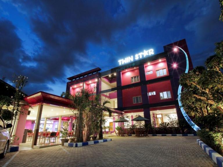 hotel bersih di solo, hotel bintang 1 di solo, hotel bintang 2 di solo, hotel bintang 3 di solo, hotel di solo, hotel mewah di solo, hotel murah di solo, hotel nyaman di solo, hotel terbaik di solo, top 19+ penginapan & hotel murah di solo, dari 50k, fasilitas lengkap!