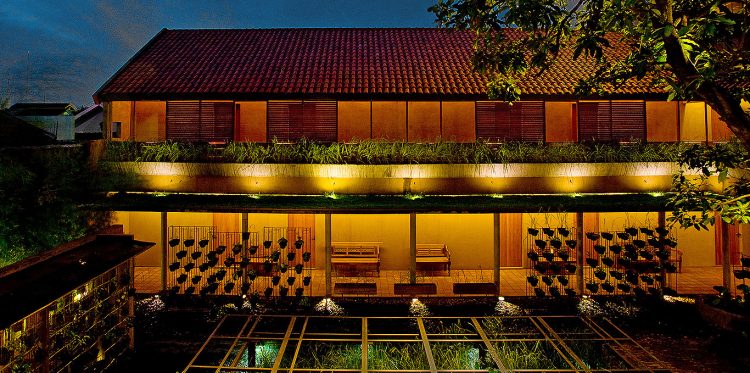 hotel bersih di solo, hotel bintang 1 di solo, hotel bintang 2 di solo, hotel bintang 3 di solo, hotel di solo, hotel mewah di solo, hotel murah di solo, hotel nyaman di solo, hotel terbaik di solo, top 19+ penginapan & hotel murah di solo, dari 50k, fasilitas lengkap!
