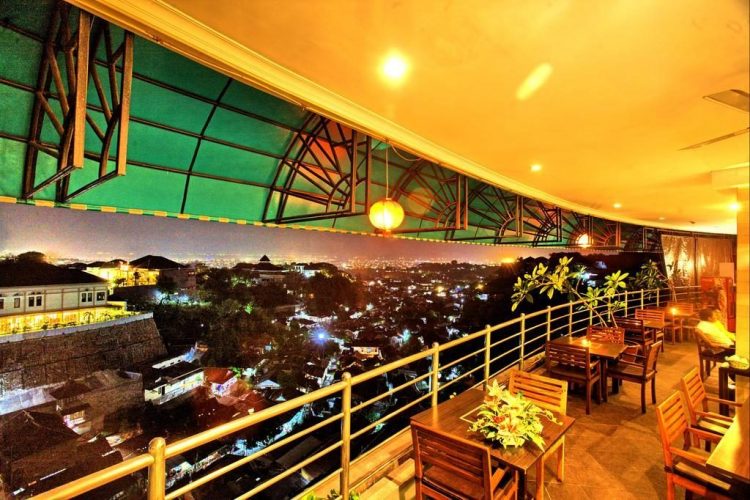 cafe di semarang, cafe tempat ngopi di semarang, coffee di semarang, coffee shop hits di semarang, kafe di semarang, tempat ngopi di semarang, tempat ngopi hits di semarang, top 19+ tempat ngopi di semarang instagramable & hits, ada cafe rooftop