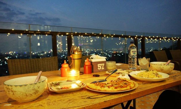 cafe di semarang, cafe tempat ngopi di semarang, coffee di semarang, coffee shop hits di semarang, kafe di semarang, tempat ngopi di semarang, tempat ngopi hits di semarang, top 19+ tempat ngopi di semarang instagramable & hits, ada cafe rooftop