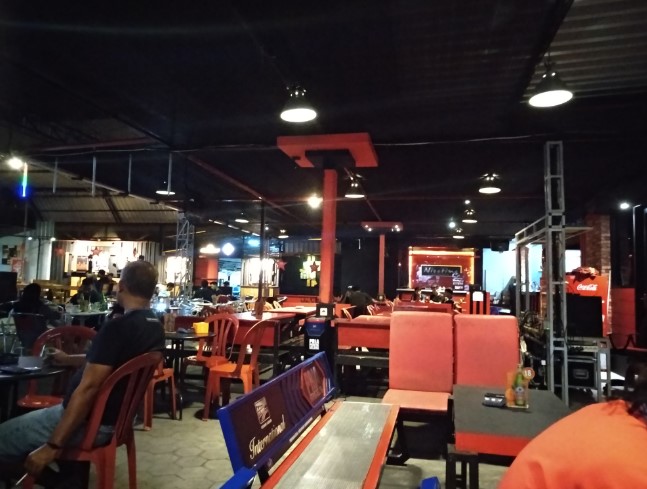 cafe 24 jam di purwokerto, cafe di purwokerto, cafe hits di purwokerto, resto di purwokerto, tempat hangout di purwokerto, tempat kongkow di purwokerto, tempat nongkrong 24 jam di purwokerto, tempat nongkrong di purwokerto, tempat nongkrong kekinian di purwokerto, top 19+ tempat nongkrong di purwokerto yang cozy, cafe hits kekinian
