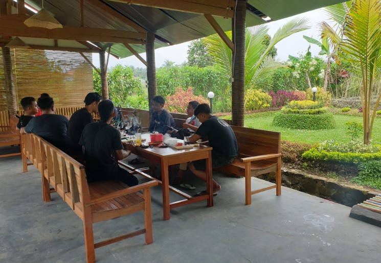 cafe 24 jam di purwokerto, cafe di purwokerto, cafe hits di purwokerto, resto di purwokerto, tempat hangout di purwokerto, tempat kongkow di purwokerto, tempat nongkrong 24 jam di purwokerto, tempat nongkrong di purwokerto, tempat nongkrong kekinian di purwokerto, top 19+ tempat nongkrong di purwokerto yang cozy, cafe hits kekinian