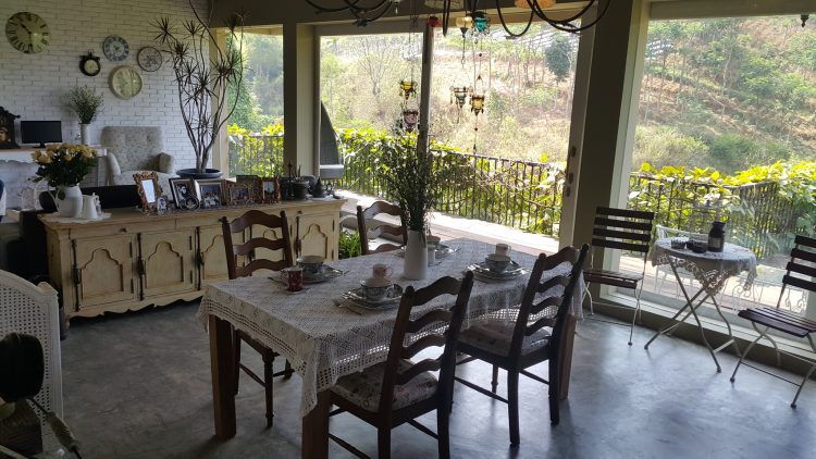 hotel di bandung, hotel instagramable di bandung, hotel romantis di bandung, penginapan romantis di bandung, villa romantis di bandung, villa romantis di dago, villa romantis di kota bandung, villa romantis di lembang, top 19+ villa & hotel romantis di bandung untuk honeymoon terbaik & instagramable