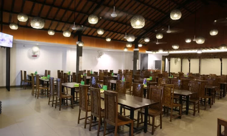 cafe di cimahi, resto di cimahi, restoran di cimahi, rumah makan di cimahi, tempat makan di cimahi, tempat makan enak di cimahi, tempat wisata kuliner di cimahi, top 20+ tempat makan di cimahi paling enak & populer, wisata kuliner!
