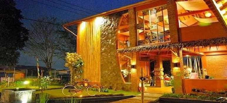 cafe di cimahi, resto di cimahi, restoran di cimahi, rumah makan di cimahi, tempat makan di cimahi, tempat makan enak di cimahi, tempat wisata kuliner di cimahi, top 20+ tempat makan di cimahi paling enak & populer, wisata kuliner!