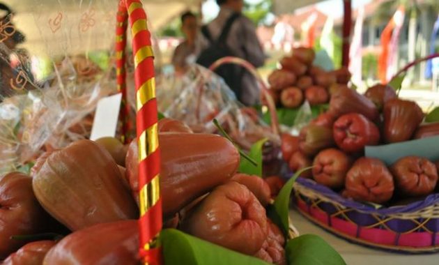 batik khas demak, buah tangan khas demak, makanan khas demak, minuman khas demak, oleh-oleh khas demak, souvenir khas demak, toko oleh-oleh khas demak, top 21+ oleh-oleh khas demak yang wajib dibawa pulang: makanan, souvenir