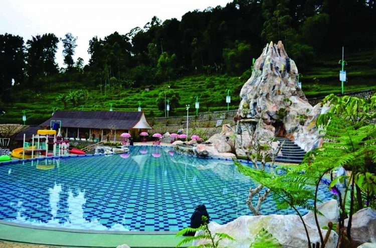 destinasi wisata di ciwidey, kolam renang di ciwidey, objek wisata di ciwidey, pemandian air panas di ciwidey, tempat liburan di ciwidey, tempat rekreasi di ciwidey, tempat wisata alam di ciwidey, tempat wisata di ciwidey, waterboom di ciwidey, waterpark di ciwidey, wisata di ciwidey, top 21+ tempat wisata di ciwidey terpopuler & terhits yang wajib dikunjungi