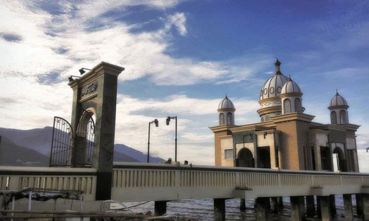 Top 22+ Tempat Wisata di Donggala Terbaik & TerHits yang Wajib Dikunjungi