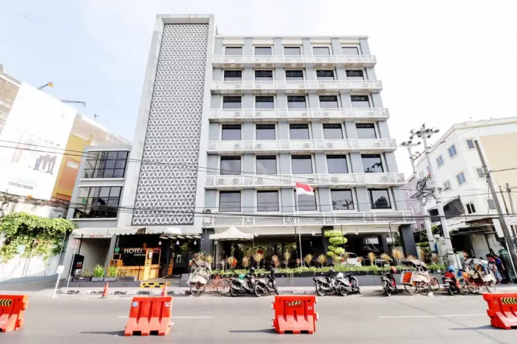 hotel dekat jalan malioboro, hotel dekat malioboro, hotel dekat stasiun tugu, hotel di malioboro, hotel murah dekat malioboro, hotel terbaik dekat malioboro, top 23+ hotel dekat malioboro dan stasiun tugu yang murah & mewah