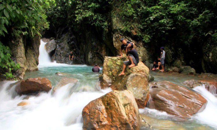 air terjun di bogor, air terjun di sentul, air terjun yang bagus di bogor, air terjun yang bagus di sentul, curug di sentul curug di bogor, curug di sentul yang bagus, curug sentul, top 24+ curug di sentul bogor terhits & instagramable untuk liburan seru