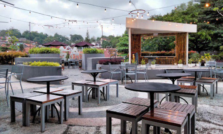 top 25+ cafe & tempat nongkrong di semarang yang hits dan kekinian