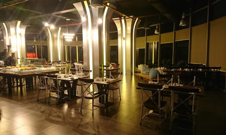 top 25+ cafe & tempat nongkrong di semarang yang hits dan kekinian
