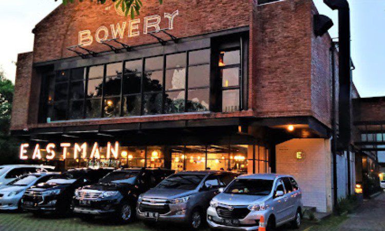 top 25+ cafe & tempat nongkrong di semarang yang hits dan kekinian