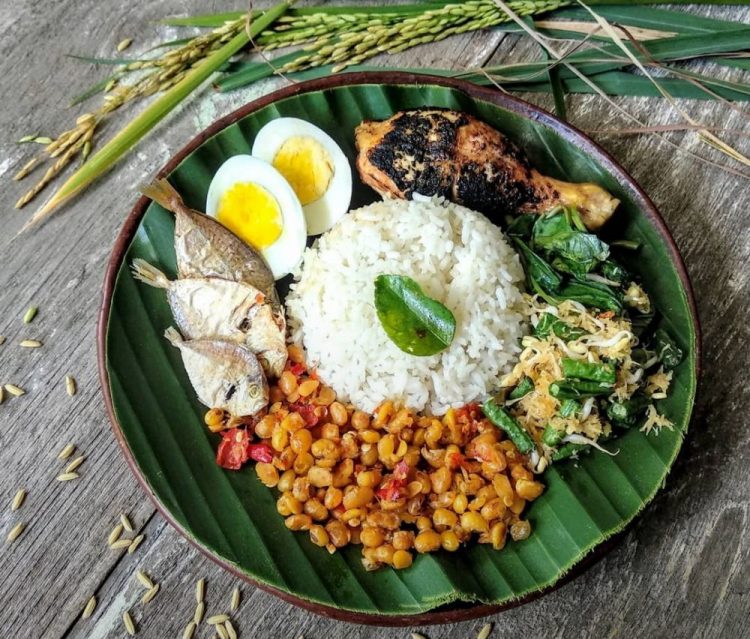 cemilan khas temanggung, jajanan khas temanggung, jajanan pasar khas temanggung, makanan khas temanggung, minuman khas temanggung, oleh-oleh khas temanggung, top 26+ oleh-oleh khas temanggung, makanan, minuman, cemilan, souvenir