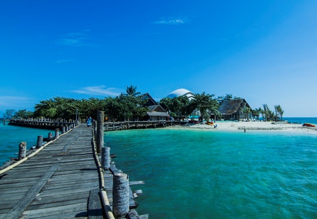 pantai banten, pantai cilegon, pantai di banten, pantai di serang, pantai di tangerang, wisata alam di banten, wisata banten, top 26+ pantai di banten paling indah dengan wahana permainan lengkap!