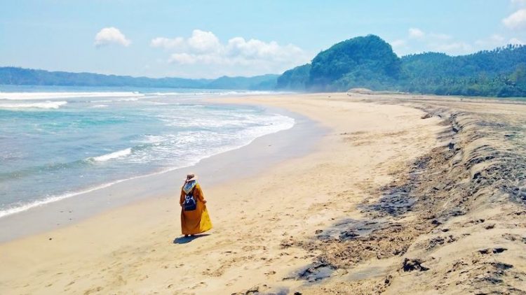 pantai di tulungagung, pantai terbaik di tulungagung, wisata di tulungagung, wisata pantai di tulungagung, wisata tulungagung, top 26+ pantai di tulungagung terbaik & eksotis yang wajib dikunjungi!