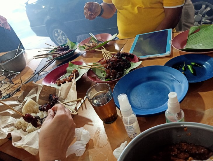 cafe di cianjur, cafe instagramable di cianjur, kafe di cianjur, kafe instagramable di cianjur, kuliner khas cianjur, makanan khas cianjur, restoran terkenal di cianjur resto terkenal di cianjur, tempat makan di cianjur, tempat makan enak di cianjur, tempat makan murah di cianjur, tempat wisata kuliner di cianjur, warung makan di cianjur, wisata kuliner di cianjur, top 26+ tempat makan di cianjur paling enak, restoran spot wisata kuliner!