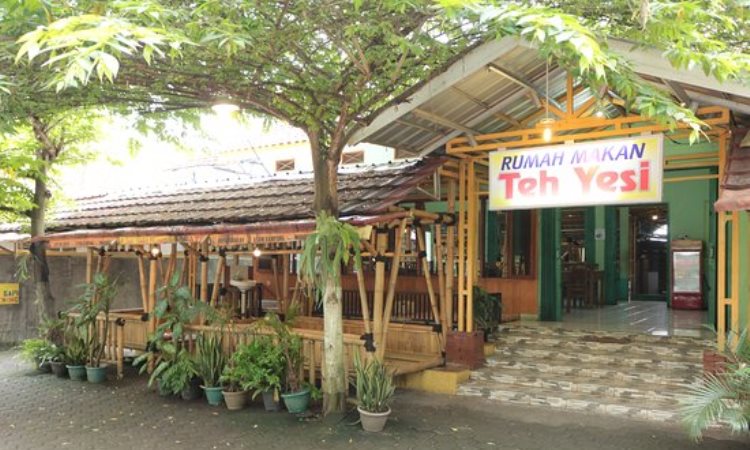 cafe di cianjur, cafe instagramable di cianjur, kafe di cianjur, kafe instagramable di cianjur, kuliner khas cianjur, makanan khas cianjur, restoran terkenal di cianjur resto terkenal di cianjur, tempat makan di cianjur, tempat makan enak di cianjur, tempat makan murah di cianjur, tempat wisata kuliner di cianjur, warung makan di cianjur, wisata kuliner di cianjur, top 26+ tempat makan di cianjur paling enak, restoran spot wisata kuliner!