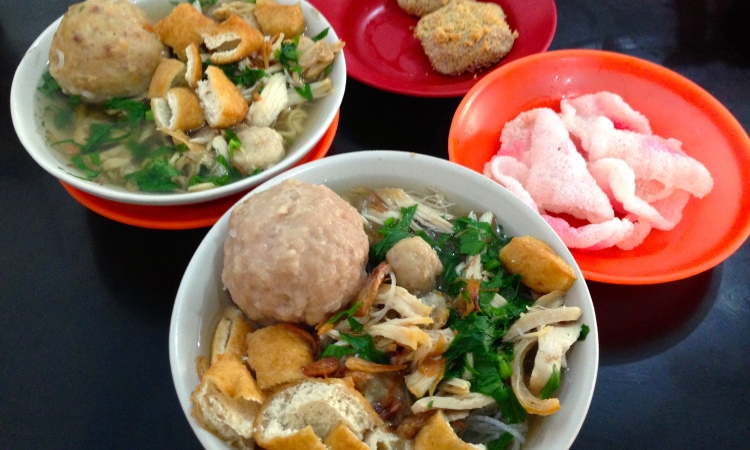 cafe di cianjur, cafe instagramable di cianjur, kafe di cianjur, kafe instagramable di cianjur, kuliner khas cianjur, makanan khas cianjur, restoran terkenal di cianjur resto terkenal di cianjur, tempat makan di cianjur, tempat makan enak di cianjur, tempat makan murah di cianjur, tempat wisata kuliner di cianjur, warung makan di cianjur, wisata kuliner di cianjur, top 26+ tempat makan di cianjur paling enak, restoran spot wisata kuliner!