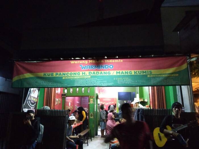 cafe di depok, cafe murah di depok, cafe romantis di depok, kafe di depok, lokasi nongkrong di depok, nongkrong di depok, tempat hnagout di depok, tempat makan enak di depok, tempat nongkrong 24 jam di depok, tempat nongkrong di depok, tempat nongkrong malam di depok, tempat wisata kuliner di depok, top 27+ tempat nongkrong di depok paling seru buat kongkow & hangout