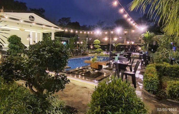 cafe di depok, cafe murah di depok, cafe romantis di depok, kafe di depok, lokasi nongkrong di depok, nongkrong di depok, tempat hnagout di depok, tempat makan enak di depok, tempat nongkrong 24 jam di depok, tempat nongkrong di depok, tempat nongkrong malam di depok, tempat wisata kuliner di depok, top 27+ tempat nongkrong di depok paling seru buat kongkow & hangout