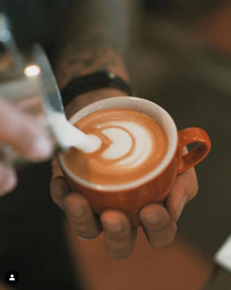 cafe di surabaya, kafe di surabaya, kuliner di surabaya, tempat instagramable di surabaya, tempat kongkow di surabaya, tempat kuliner di surabaya, tempat makan di surabaya, tempat ngopi di surabaya, tempat nongkrong di surabaya, tempat wisata kuliner di surabaya, top 27+ tempat nongkrong di surabaya terhits & kekinian, cafe, coffee shop, resto!