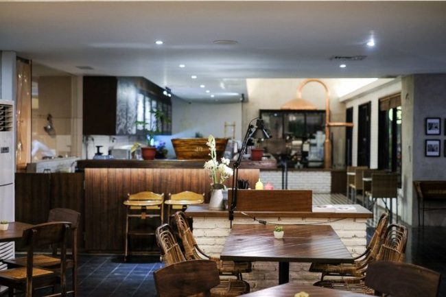 cafe di surabaya, kafe di surabaya, kuliner di surabaya, tempat instagramable di surabaya, tempat kongkow di surabaya, tempat kuliner di surabaya, tempat makan di surabaya, tempat ngopi di surabaya, tempat nongkrong di surabaya, tempat wisata kuliner di surabaya, top 27+ tempat nongkrong di surabaya terhits & kekinian, cafe, coffee shop, resto!