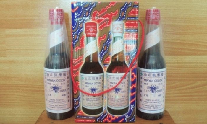 buah tangan khas makassar, cinderamata khas makassar, jajanan khas makassar, jajanan pasar khas makassar, makanan khas makassar, minuman khas makassar, oleh-oleh khas makassar, pernak-pernik khas makassar, souvenir khas makassar, top 28+ oleh-oleh khas makassar wajib dibeli & 5 toko pusat cinderamata paling terkenal