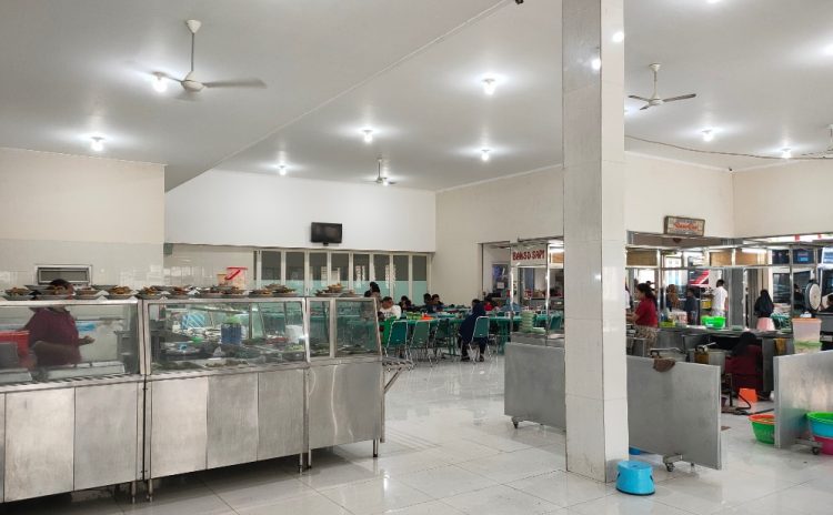 cafe di batang, kuliner di batang, restaurant di batang, resto di batang, restoran di batang, rm di batang, rumah makan 24 jam di batang, rumah makan di batang, rumah makan padang di batang, tempat makan 24 jam di batang, tempat makan di batang, tempat makan enak di batang, tempat wisata kuliner di batang, top 28+ tempat makan di batang paling legendaris & enak, resto, cafe, dll