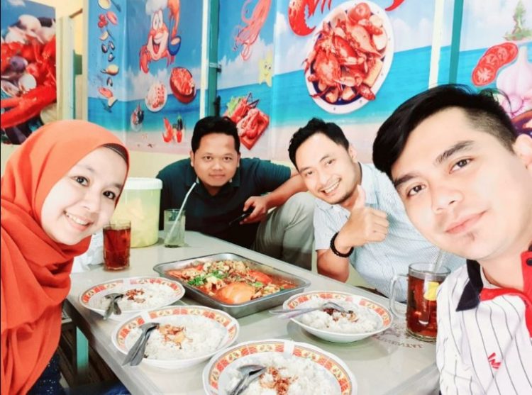 cafe di batang, kuliner di batang, restaurant di batang, resto di batang, restoran di batang, rm di batang, rumah makan 24 jam di batang, rumah makan di batang, rumah makan padang di batang, tempat makan 24 jam di batang, tempat makan di batang, tempat makan enak di batang, tempat wisata kuliner di batang, top 28+ tempat makan di batang paling legendaris & enak, resto, cafe, dll