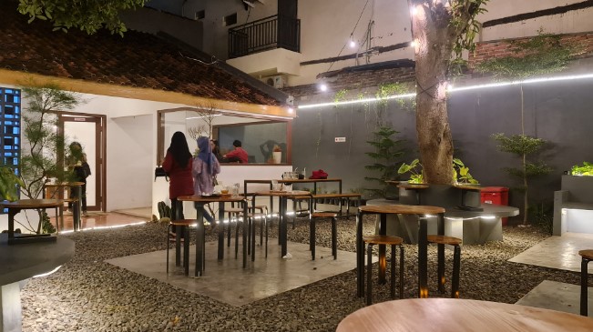 cafe 24 jam di banyuwangi, cafe di banyuwangi, kafe di banyuwangi, resto di banyuwangi, tempat hangout di banyuwangi, tempat hits di banyuwangi, tempat kongkow di banyuwangi, tempat makan di banyuwangi, tempat nongkrong di banyuwangi, top 28+ tempat nongkrong di banyuwangi yang hits, cafe, coffee shop, resto!