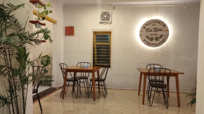 cafe 24 jam di banyuwangi, cafe di banyuwangi, kafe di banyuwangi, resto di banyuwangi, tempat hangout di banyuwangi, tempat hits di banyuwangi, tempat kongkow di banyuwangi, tempat makan di banyuwangi, tempat nongkrong di banyuwangi, top 28+ tempat nongkrong di banyuwangi yang hits, cafe, coffee shop, resto!