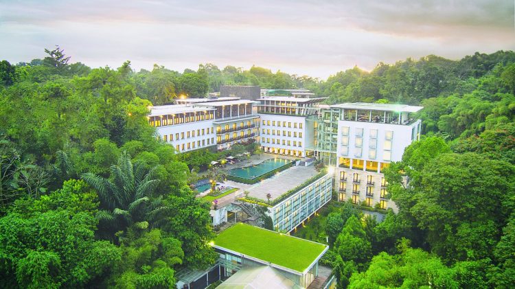 hotel di bandung, hotel di bandung terbaik untuk staycation, hotel mewah di bandung, hotel murah di bandung, hotel staycation di bandung, hotel terbaik di bandung, staycation di bandung, tempat staycation di bandung, top 29+ hotel di bandung terbaik buat staycation, murah hingga mewah