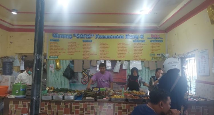 cafe di kudus, kuliner di kudus, resto di kudus, restoran di kudus, rumah makan di kudus, rumah makan penyet di kudus, tempat makan di kudus, tempat makan enak di kudus, tempat makan sate kebo di kudus, tempat makan soto di kudus, tempat wisata kuliner di kudus, warung makan di kudus, wisata kuliner di kudus, top 29+ tempat makan di kudus paling enak & legend, resto, wisata kuliner favorit