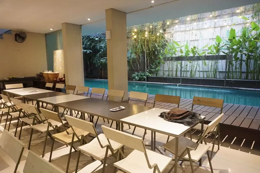 cafe di tangerang, kuliner di tangerang, kuliner hits di tangerang, resto di tangerang, restoran di tangerang, rumah makan di tangerang, tempat makan di tangerang, tempat makan enak di tangerang, tempat makan favorit di tangerang, tempat makan hits di tangerang, wisata kuliner di tangerang, top 29+ tempat makan di tangerang paling enak & legendaris, cafe, restoran!