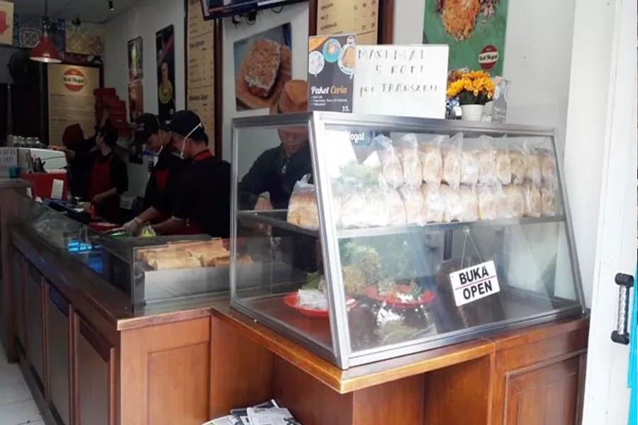 cafe di tangerang, kuliner di tangerang, kuliner hits di tangerang, resto di tangerang, restoran di tangerang, rumah makan di tangerang, tempat makan di tangerang, tempat makan enak di tangerang, tempat makan favorit di tangerang, tempat makan hits di tangerang, wisata kuliner di tangerang, top 29+ tempat makan di tangerang paling enak & legendaris, cafe, restoran!