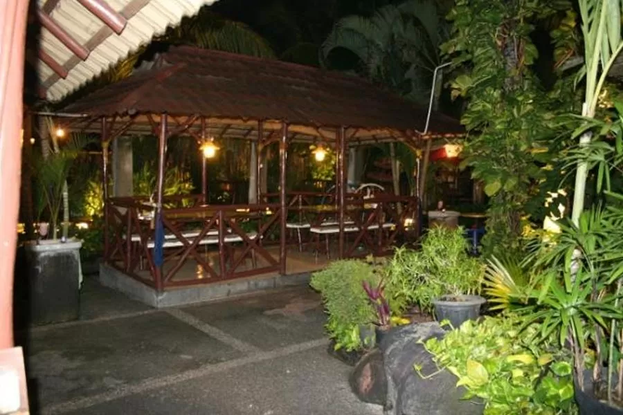 cafe di tangerang, kuliner di tangerang, kuliner hits di tangerang, resto di tangerang, restoran di tangerang, rumah makan di tangerang, tempat makan di tangerang, tempat makan enak di tangerang, tempat makan favorit di tangerang, tempat makan hits di tangerang, wisata kuliner di tangerang, top 29+ tempat makan di tangerang paling enak & legendaris, cafe, restoran!